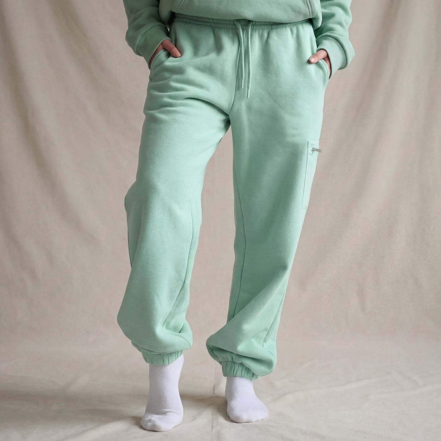 Travel pants