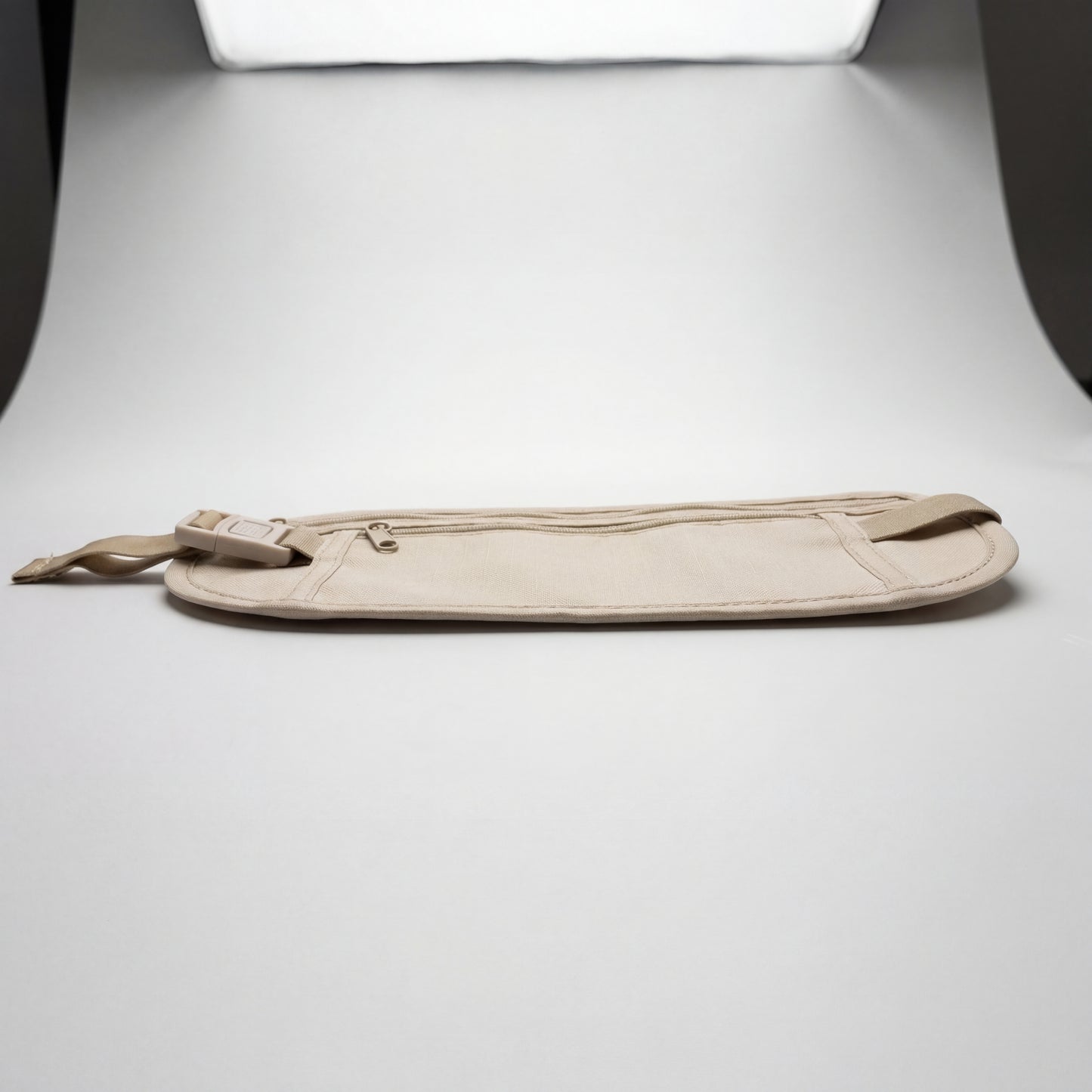 Skin pouch