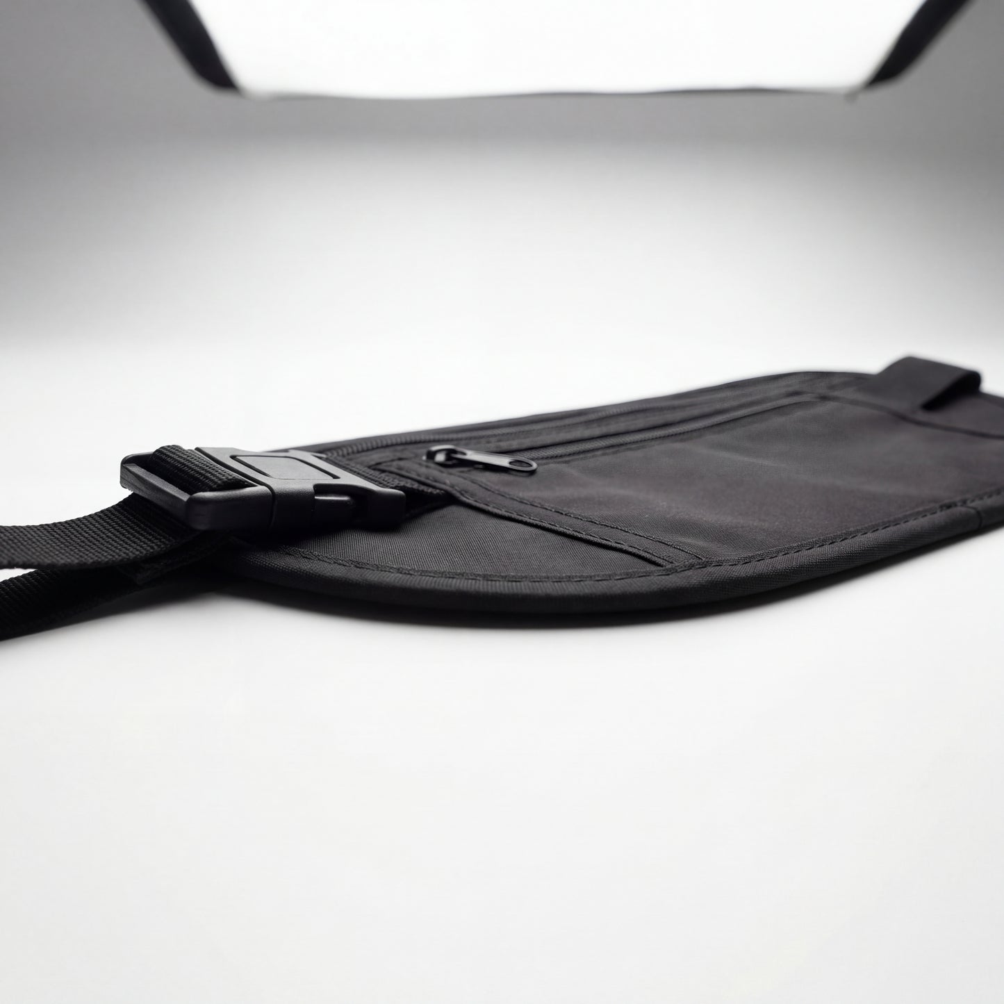 Skin pouch